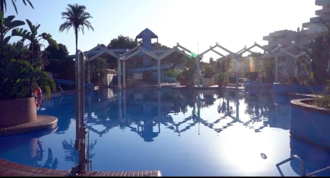 Benal Beach Apartment Беналмадена Екстериор снимка