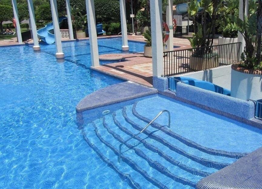 Benal Beach Apartment Беналмадена Екстериор снимка